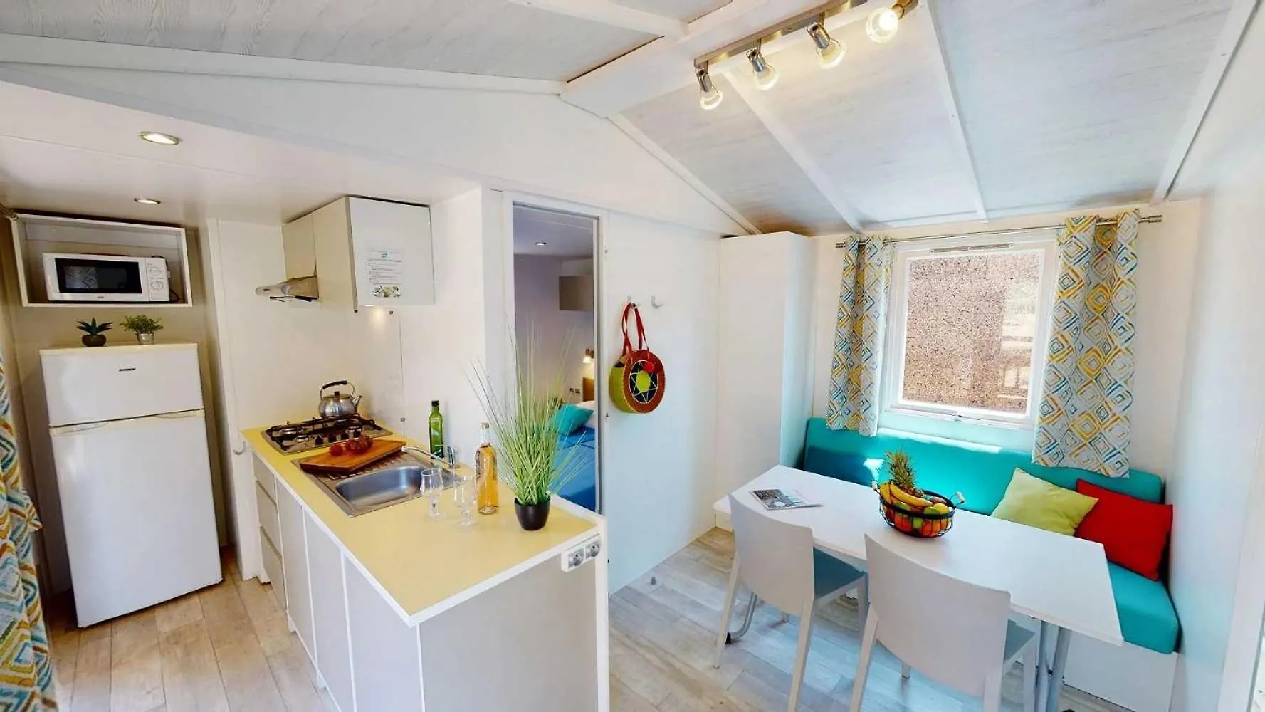 Camping 4 Etoiles - Efaac0 Roquebrune-sur-Argens 0*,  France