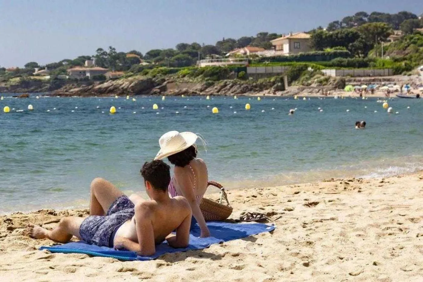 Camping 4 Etoiles - Efaac0 Roquebrune-sur-Argens Campsite